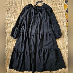 Banana Republic Black dress. Brand New. Small.